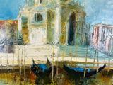 une peinture à l'huile représentant un bateau amarré devant un immeuble