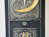 a picture of a picture of a clock with a crescent on it