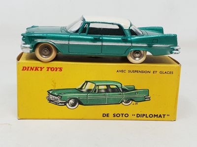 DINKY FRANCE réf 545 De Soto Diplomat vert émeraude métallis…