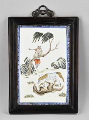tableau encadré représentant une femme et un chat