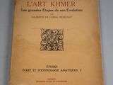 la couverture d'un livre sur laquelle figure l'image d'un lion