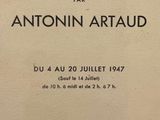 la couverture d'un livre sur laquelle figure une femme en robe