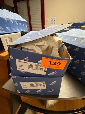 2 Mitigeurs GROHE Mise à prix : 40€