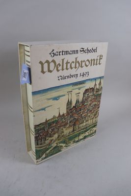 la couverture d'un livre sur laquelle figure l'image d'une ville