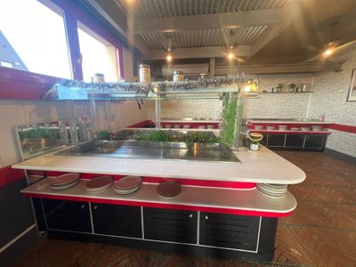 1 ensemble de quatre meubles buffet, pour le maintien au fro…