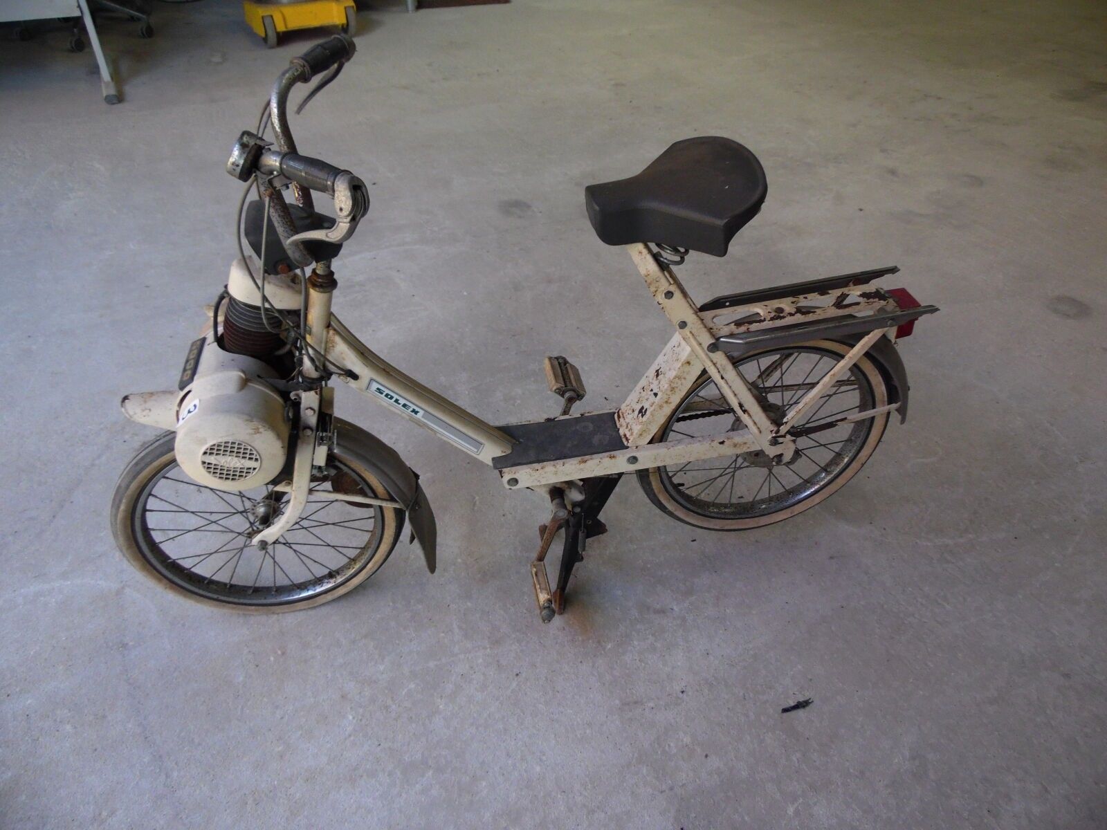 Solex Modèle 5000 à restaurer