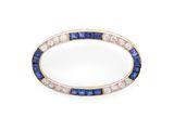 une bague en saphir et diamant
