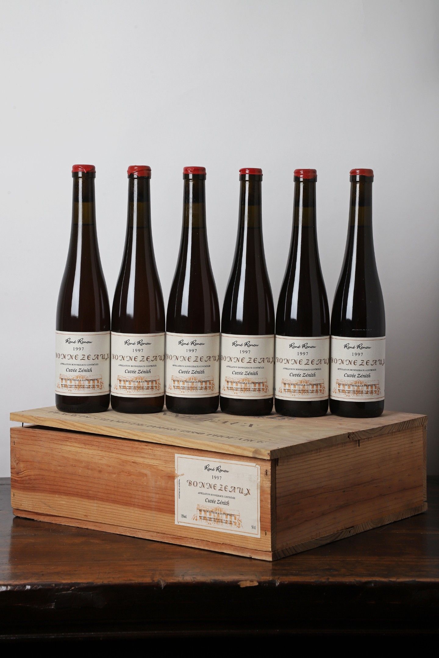 Objets d'art & Curiosités