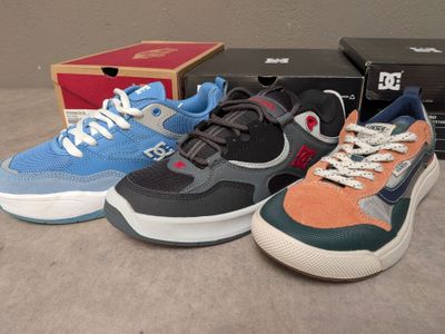 3 Paires DE Chaussures Van'S/DC Taille 40 Dont Ultrarange EX…