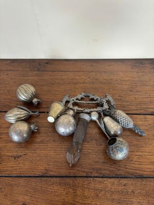 BRESIL Penca de Balangandan en métal et bois composé d'une p…