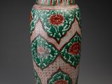 an image of a vase with a floral design on it