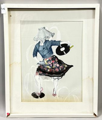 une photo d'un tableau représentant une femme tenant un disque