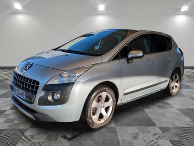 Peugeot 3008 1.6 HDI 115CH FAP Allure - SUV Familial Économique
