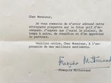 the letter is written in french on a piece of paper