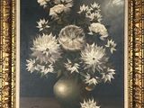 une peinture de fleurs dans un vase sur une table