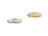 une paire de bagues en diamant et en or 18 carats
