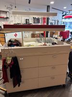 Meuble de présentation en mélaminé blanc ( deux commodes sép… (photo 2)