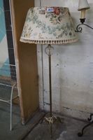 lampe sur pied vintage en laiton et verre - style classique …