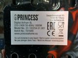 a label on the back of a phone that says princess