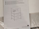 a picture of the end table in the package