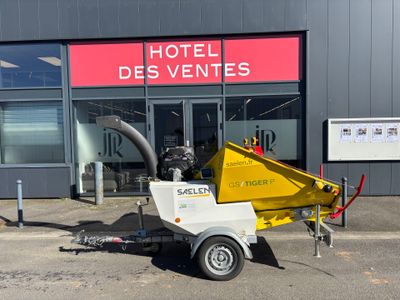 SEE - Immatriculation : HD-963-PN - Genre : RESP - Carrosser…