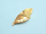 gold leaf brooch with pearls