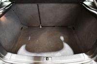 VP AUDI A3 1.6 TDI 105CH AMBITION - Dmec : 20/11/2009-187798… (photo 5)