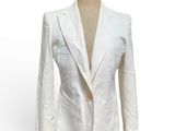the white jacket is on a mannequin mannequin mannequin mannequin mannequin mannequin mannequin mannequin manne