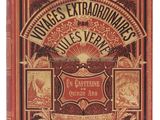 un vieux livre à la couverture rouge et aux lettres dorées