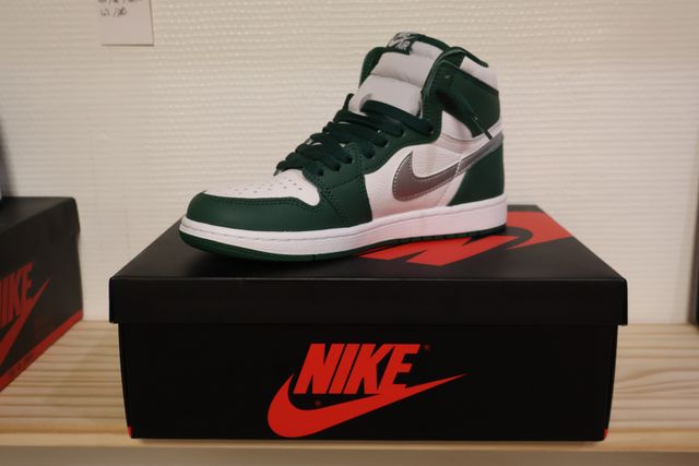 NIKE Air – Paire de basquets 1985 AIR JORDAN 1 RETRO HIGHT Taille...