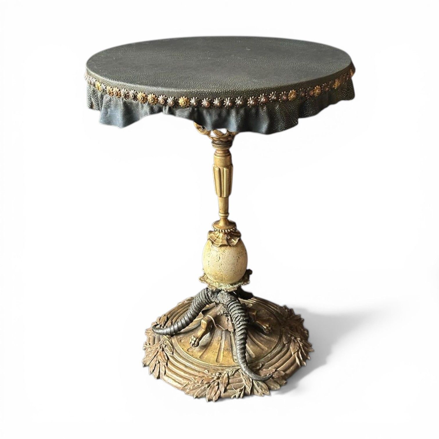 Objets d'art & Curiosités