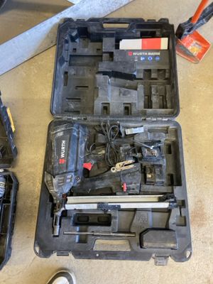 a tool kit that is sitting on the floor