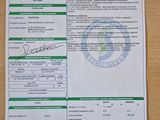un gros plan d'un document portant un code-barres