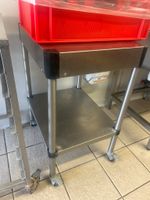 Une desserte métallique professionnelle en inox à deux plate… (photo 2)