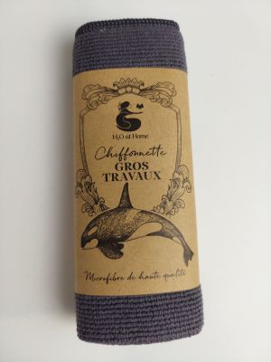 serviette de yoga violette ornée d'une illustration représentant une baleine