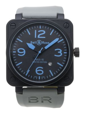 Montre Bell & Ross pour homme, avec cadran noir et bracelet en caoutchouc gris