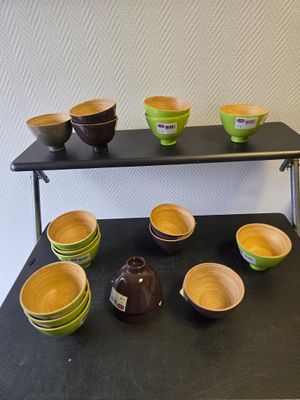 Lot 18 bols en bambou marron et vert - Photo 1