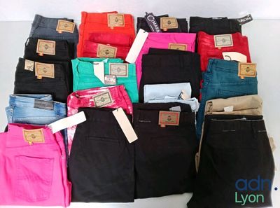 Lot de 20 jeans - CIMARRON - Tailles 24/26/27/28/32/33/36 - …