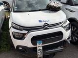 le nombre de voitures garées dans un parking