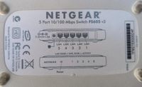 Lot de 2 Switch réseau non manageable de marque NETGEAR, mod… (photo 2)