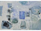 une peinture représentant des objets bleus et blancs posés sur une table