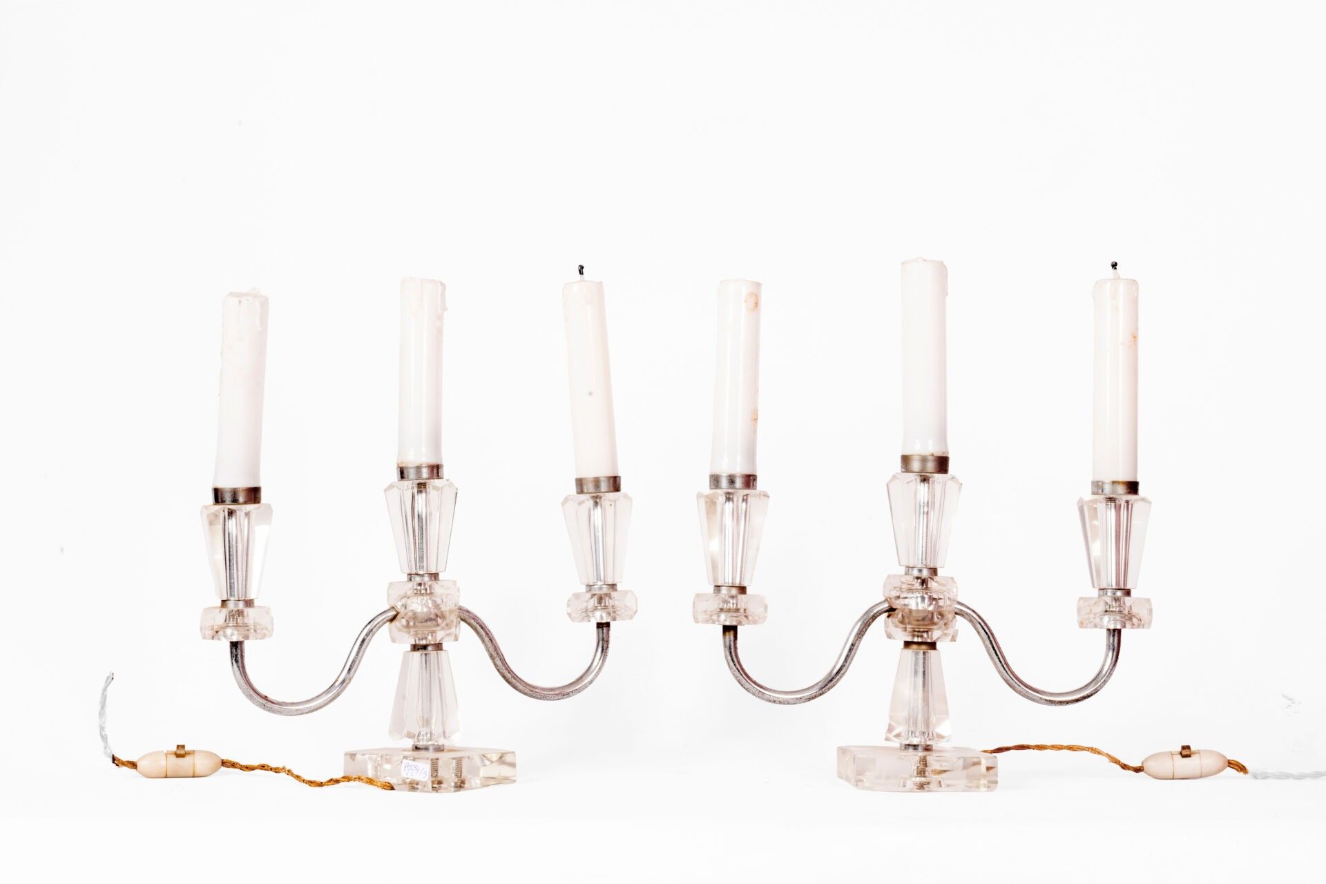 Objets d'art & Curiosités