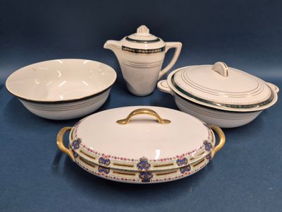 Partie de service de table en céramique comprenant : - CERAN…