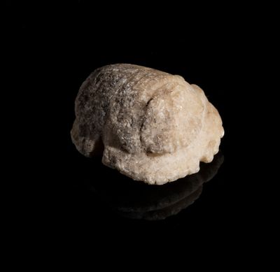 SCARABEE Calcite alabastrin L. 2,4 cm Egypte, Basse-Epoque, …