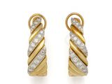 une paire de boucles d'oreilles en or et diamants