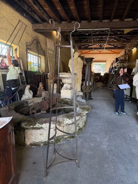 Objets d'art & Curiosités