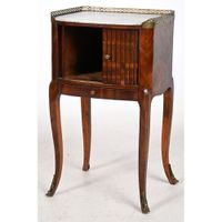 TABLE A RIDEAU LOUIS XV en placage de palissandre et satiné. (photo 2)