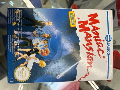 La jaquette du DVD du film « Mamma » est exposée dans un magasin.