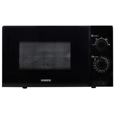 une image d'un four à micro-ondes noir sur fond blanc