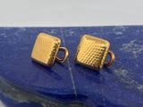 boutons de manchette carrés plaqués or, avec une finition martelée